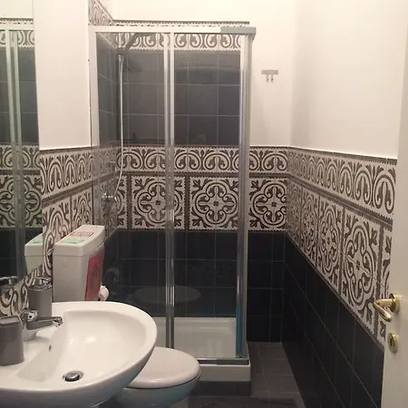 Casa de hóspedes Italia 3*